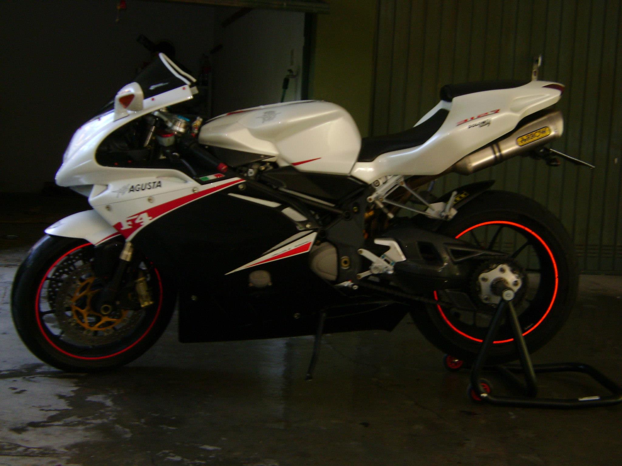 Immagine di CARENE MV AGUSTA F4  2005-2009